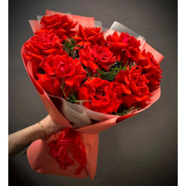 Арт. 0702. Французские розы 9шт, писташ 1, современное оформление