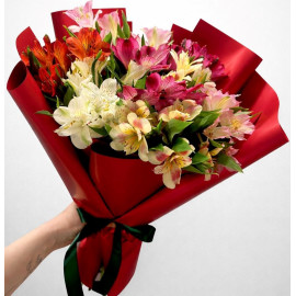 Арт. 0707. Альстромерия 11шт, современное оформление